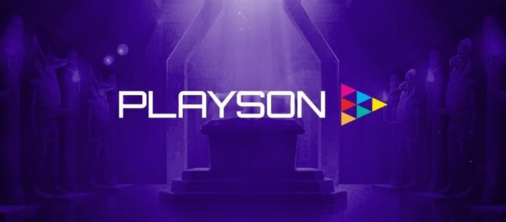 Playson logó misztikus, lila egyiptomi templomban, középen megvilágított szarkofággal.